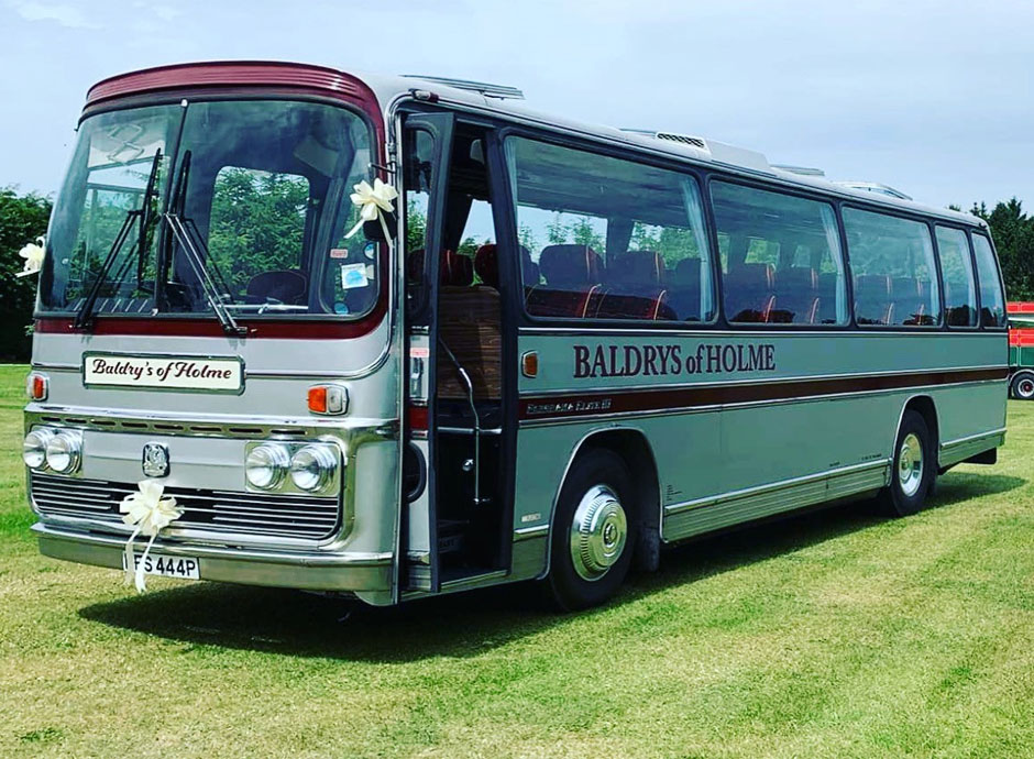 Silver Vintage Coach Silver Vintage Coach